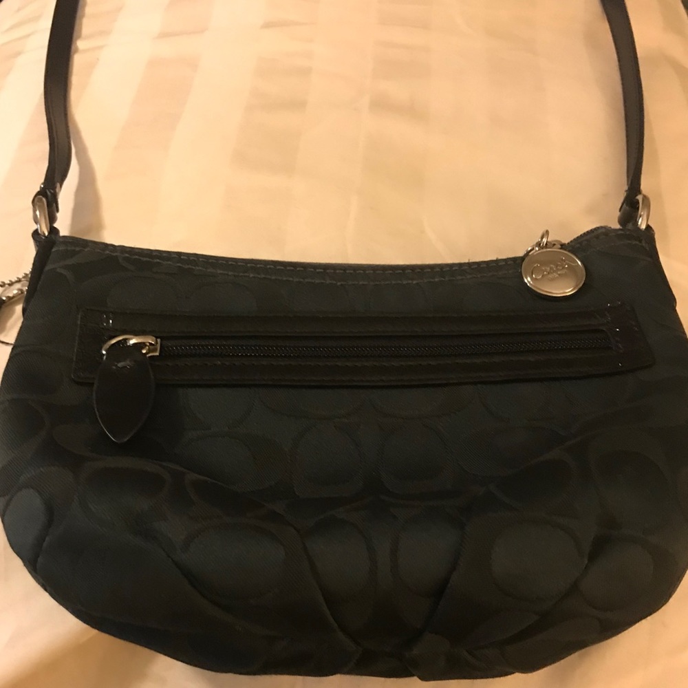 Small black Coach signature crossbody EUC